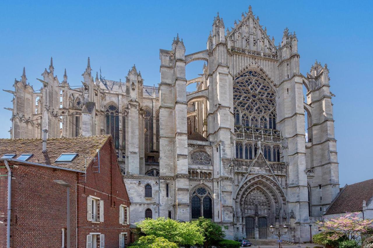 شقة Un Petit Coin De Cathedrale بوفيه المظهر الخارجي الصورة